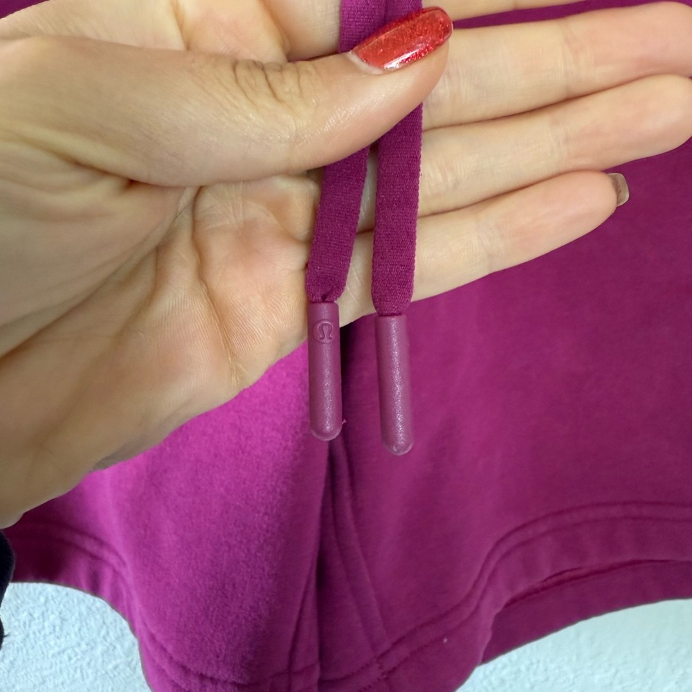 LULULEMON loungeful high rise short 7” inseam in color Magenta Purple - Picture 3 of 4